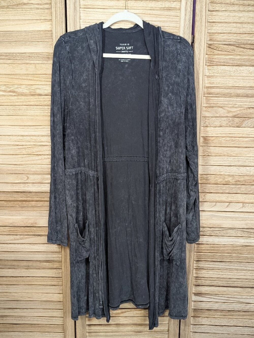 Torrid Super Soft Knits Gray/Black Hooded Long Open Cardigan Size 3X